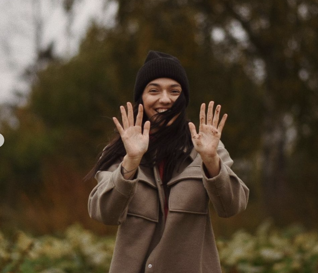 en bild på julide yoldas fotograf i norrköping